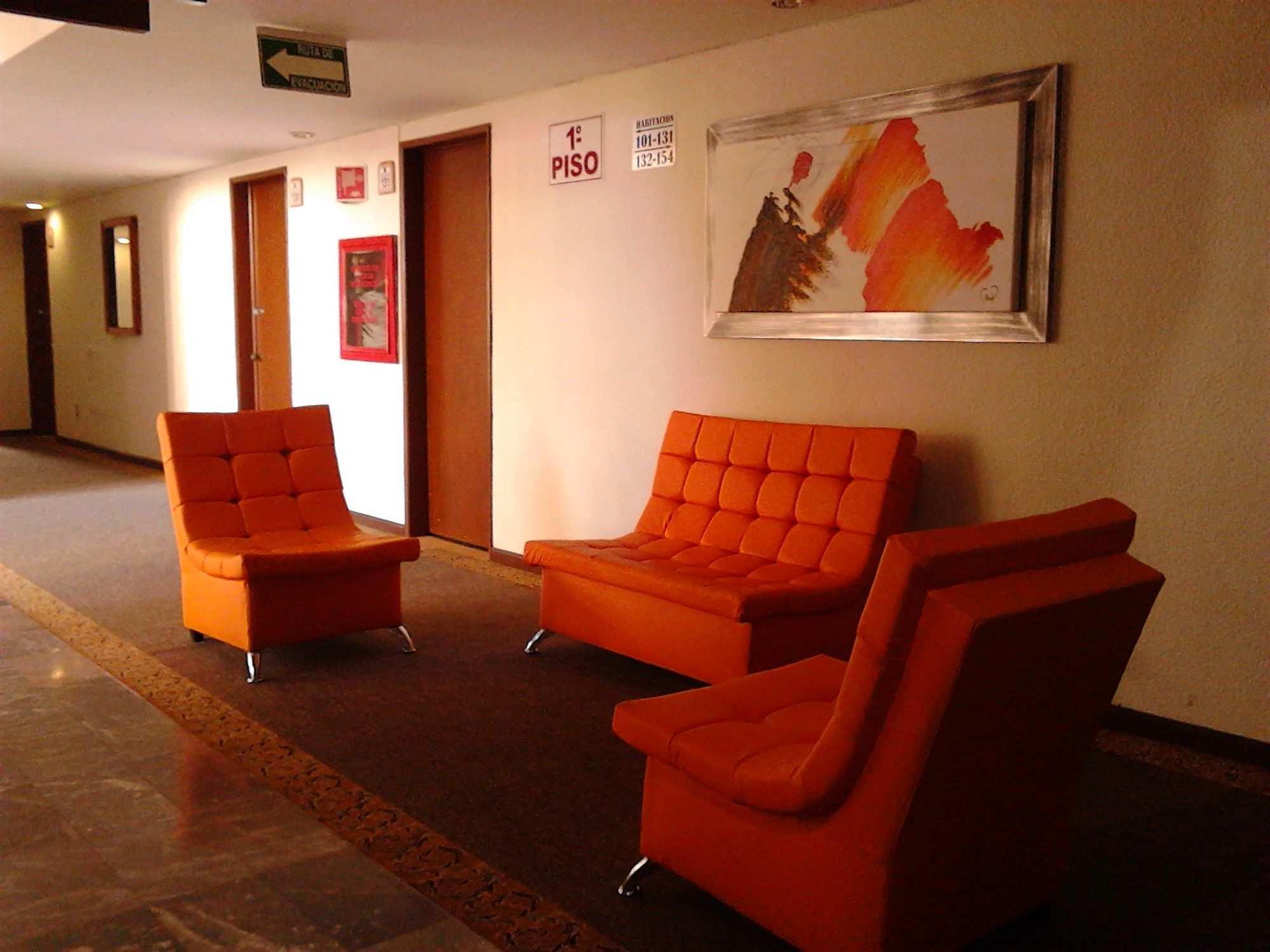 Hotel Las Pergolas Гуадалахара Екстериор снимка